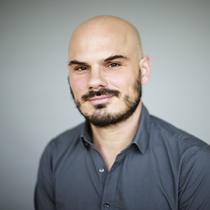 Professor Jörg Peters